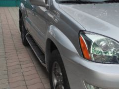 Photo of the vehicle Lexus GX