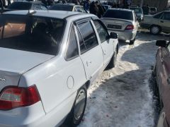 Сүрөт унаа Daewoo Nexia