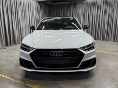 Photo of the vehicle Audi A7