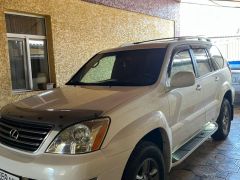 Photo of the vehicle Lexus GX