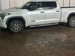 Photo of the vehicle Toyota Tundra