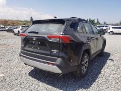 Сүрөт унаа Toyota RAV4