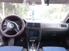 Сүрөт унаа Volkswagen Golf