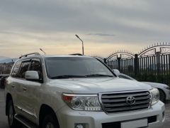 Фото авто Toyota Land Cruiser