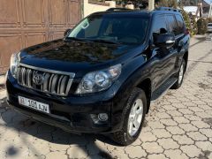 Сүрөт унаа Toyota Land Cruiser Prado