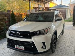 Фото авто Toyota Highlander