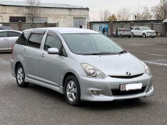 Фото авто Toyota Wish