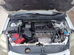 Сүрөт унаа Honda Stream