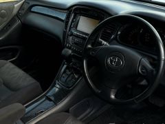 Сүрөт унаа Toyota Kluger