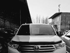 Сүрөт унаа Toyota Highlander