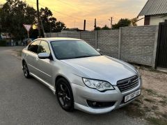 Photo of the vehicle Subaru Legacy