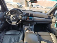 Photo of the vehicle BMW X5