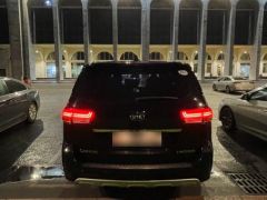 Сүрөт унаа Kia Carnival