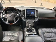 Фото авто Toyota Land Cruiser