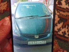 Фото авто Honda Fit