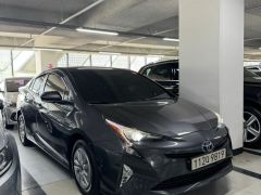 Фото авто Toyota Prius