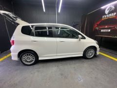 Фото авто Honda Fit