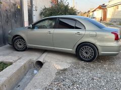 Фото авто Toyota Avensis