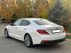 Photo of the vehicle Genesis G70