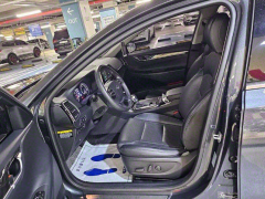 Photo of the vehicle Hyundai Grandeur