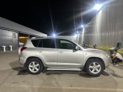 Фото авто Toyota RAV4