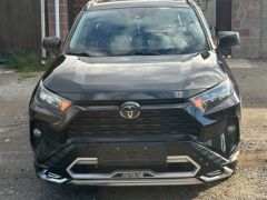 Photo of the vehicle Toyota RAV4