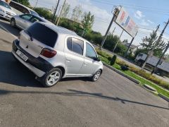 Сүрөт унаа Toyota Yaris