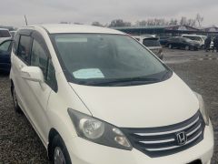 Сүрөт унаа Honda Freed