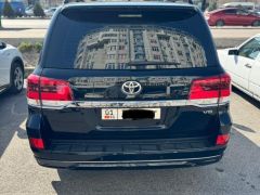 Photo of the vehicle Toyota Land Cruiser