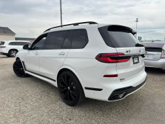 Сүрөт унаа BMW X7