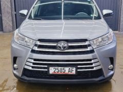 Сүрөт унаа Toyota Highlander