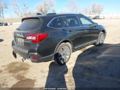 Photo of the vehicle Subaru Outback