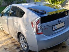 Фото авто Toyota Prius