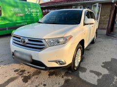 Фото авто Toyota Highlander