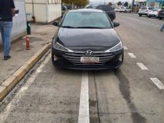 Photo of the vehicle Hyundai Elantra