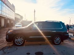 Сүрөт унаа Lexus LX