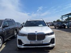 Фото авто BMW X7