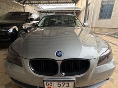 Photo of the vehicle BMW 5 Series