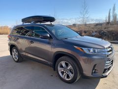 Сүрөт унаа Toyota Highlander