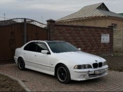 Фото авто BMW 5 серии