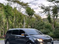 Сүрөт унаа Kia Carnival