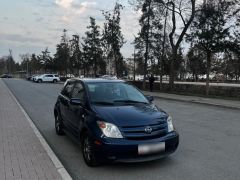 Сүрөт унаа Toyota Ist