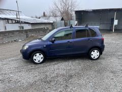 Photo of the vehicle Mazda Demio