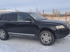 Фото авто Volkswagen Touareg