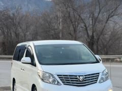 Сүрөт унаа Toyota Alphard