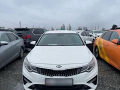 Photo of the vehicle Kia K5