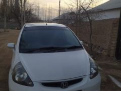 Photo of the vehicle Honda Fit