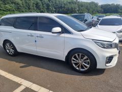 Сүрөт унаа Kia Carnival