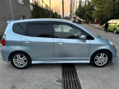 Фото авто Honda Jazz