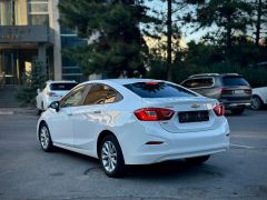 Photo of the vehicle Chevrolet Cruze